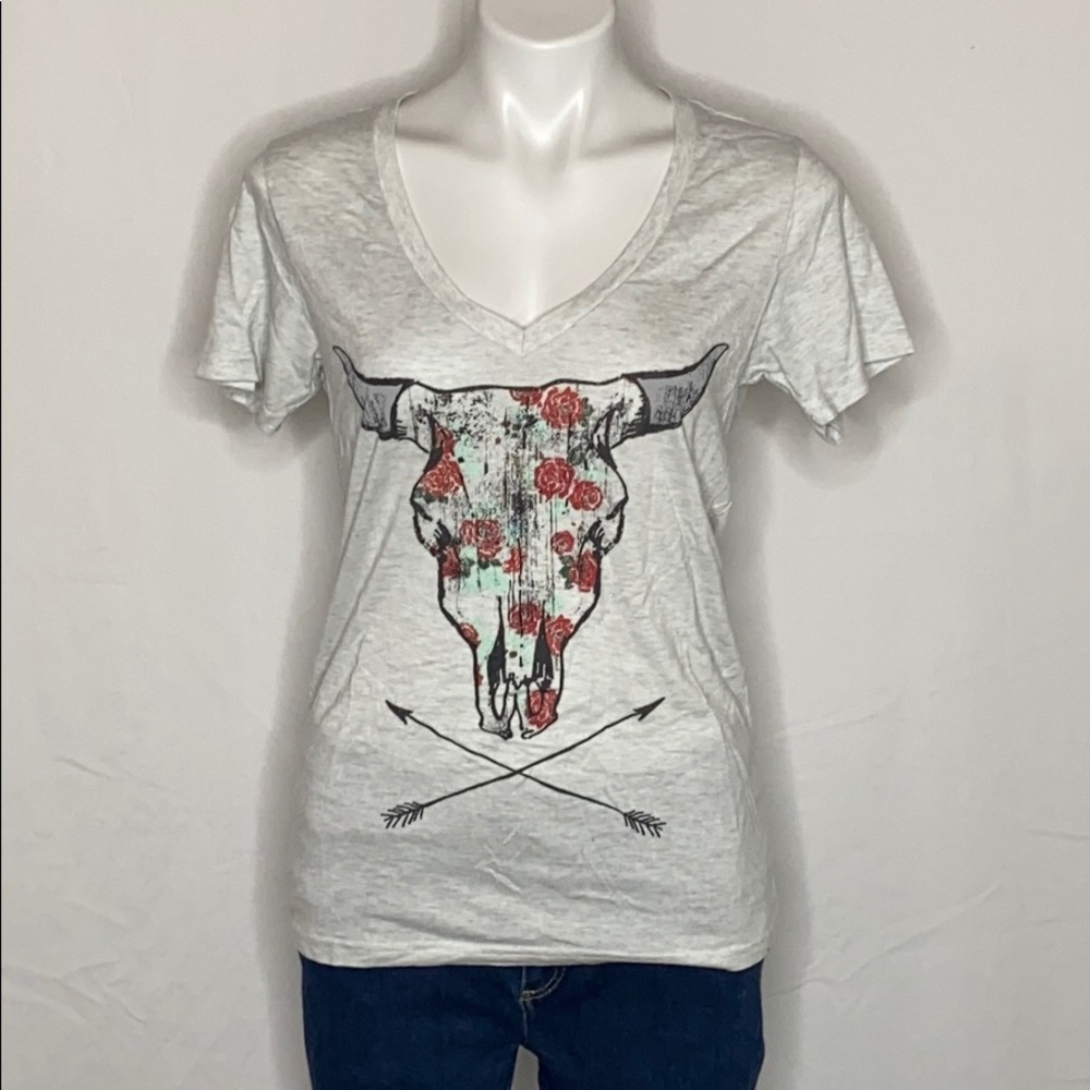 Empyre Longhorn Skull V-neck T-shirt, XL